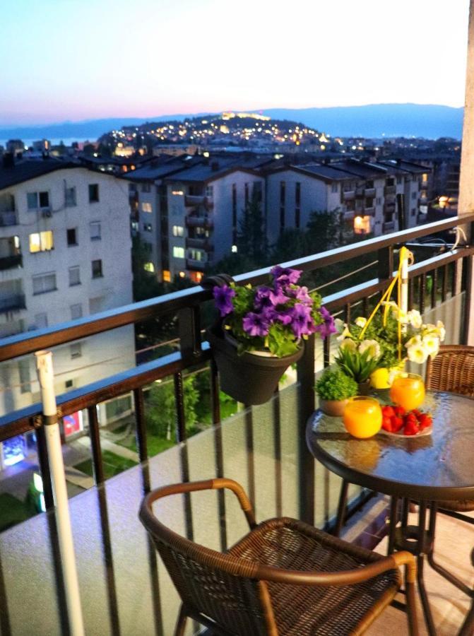 Nadia Apartment Ohrid With Lake View Eksteriør bilde